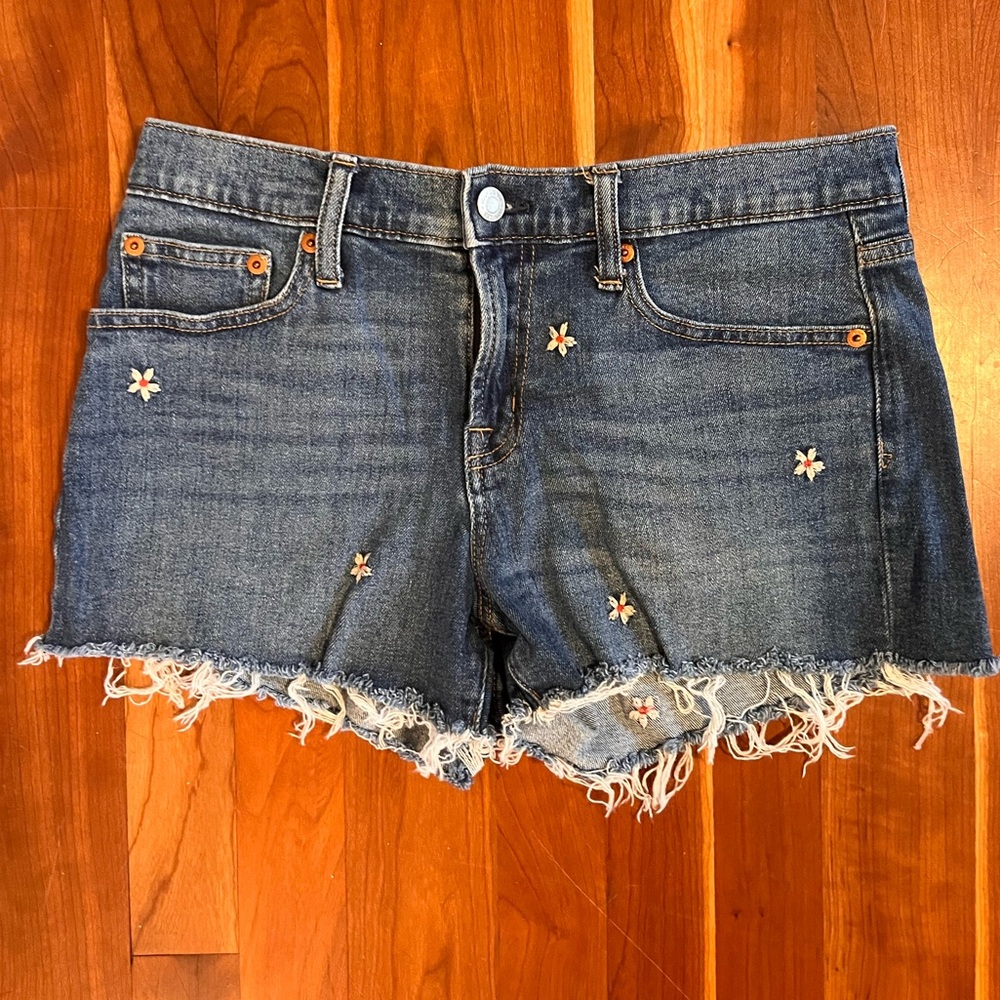 GAP floral stitched denim ripped edge shorts